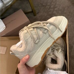 Steve Madden Boomer sneakers